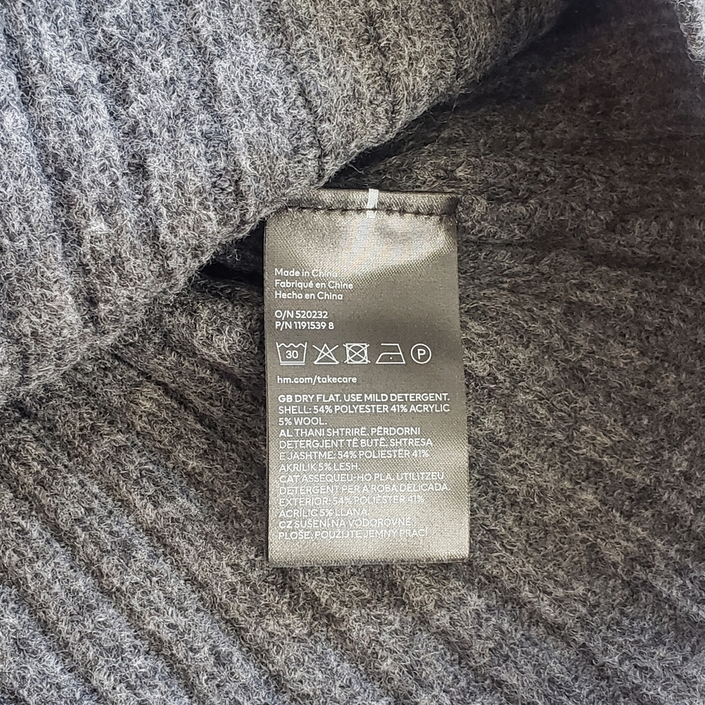 H&M Wool Long Sleeve Gray Sweater Dress Midi Knee Length Soft Stretch Size 16/18 - Picture 7 of 7